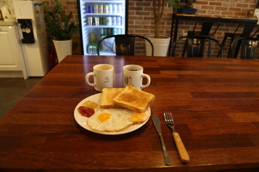 Alley Guesthouse Gyeongju Exterior photo