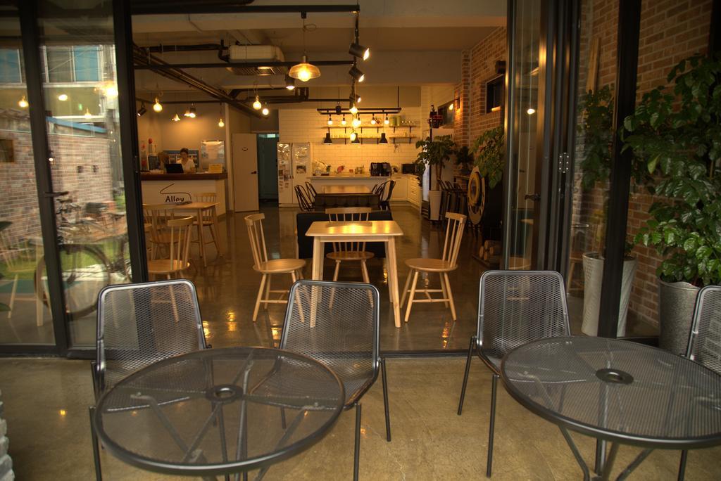 Alley Guesthouse Gyeongju Exterior photo