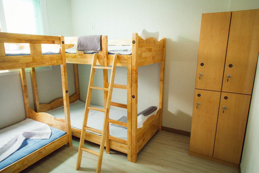 Alley Guesthouse Gyeongju Exterior photo